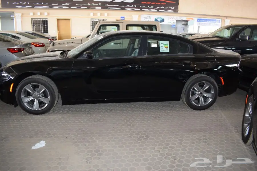 دودج تشارجر SXT 2 - فتحه شاشه - 2018 - سعودي (image 5)