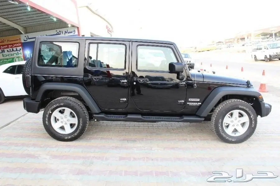 جيب- رانجلر 4 ابواب - 2016 - 125 الف ريال (image 2)