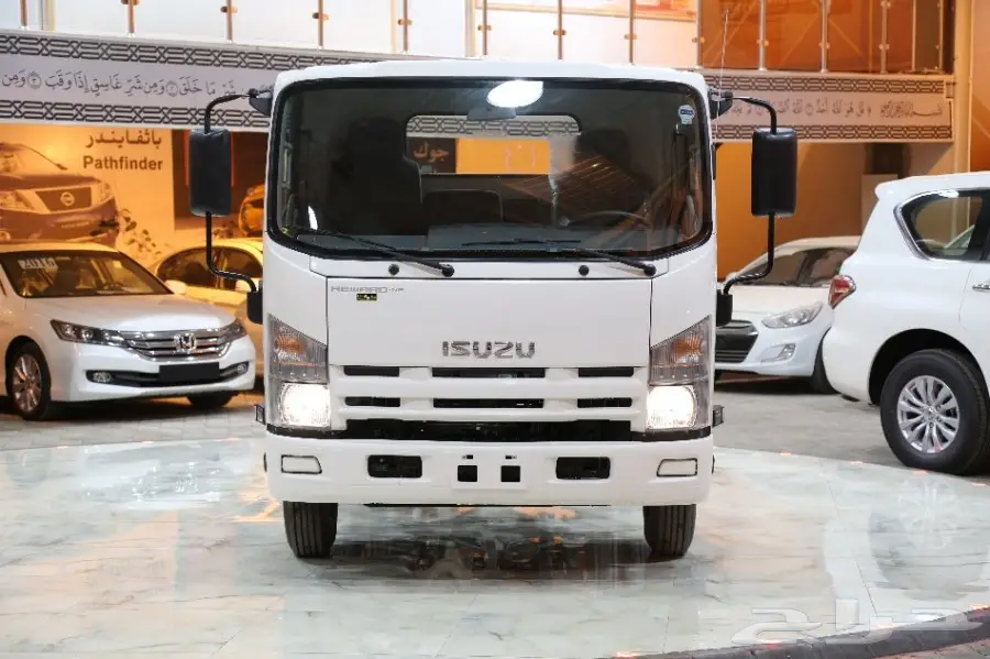 ايسوزو دينا 4طن شاص طويل2017 بسعر 79500 ريال