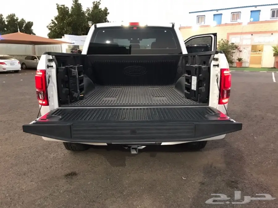 فورد بلاتنيوم شبه جديد  2016موديلf150 (image 10)