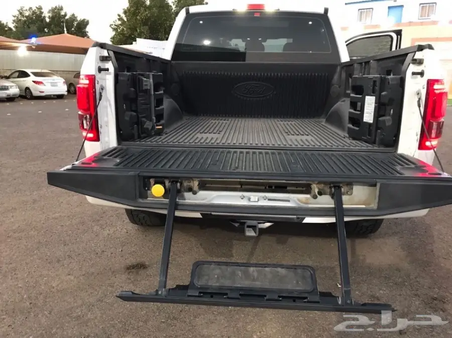 فورد بلاتنيوم شبه جديد  2016موديلf150 (image 11)