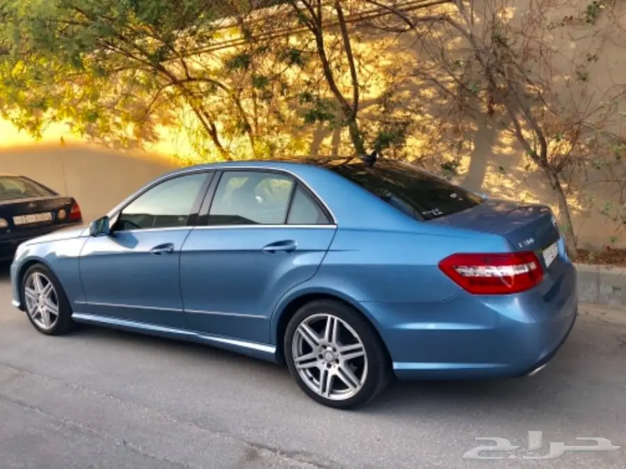 للبيع مرسيدس E300 موديل 2011 AMG (image 6)