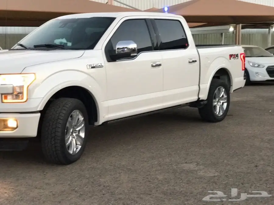 فورد بلاتنيوم شبه جديد  2016موديلf150 (image 13)