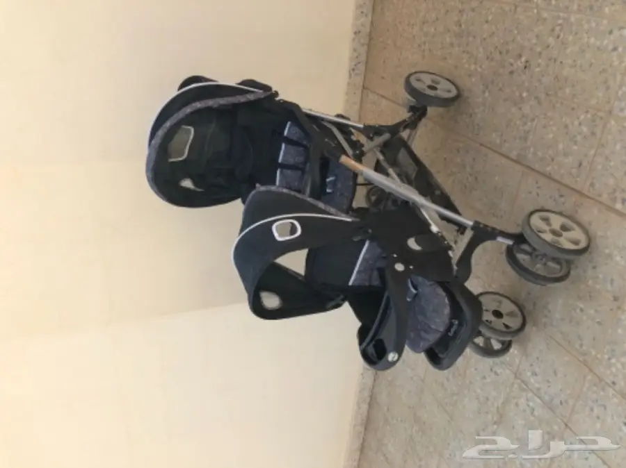 عربية اطفال شخصين