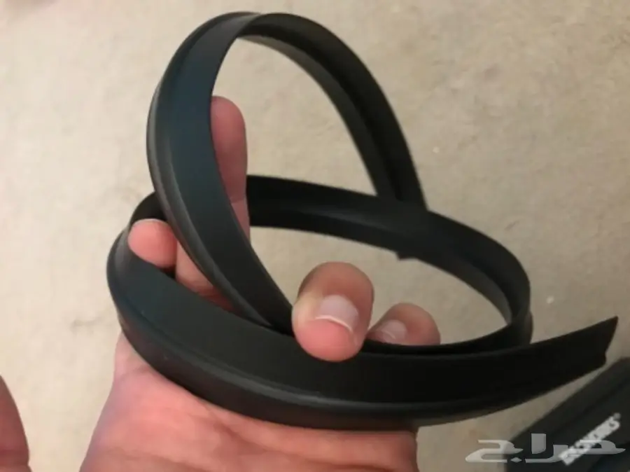 مروحة تعمل بالطاقة الشمسية لتبريد داخلية  (image 8)