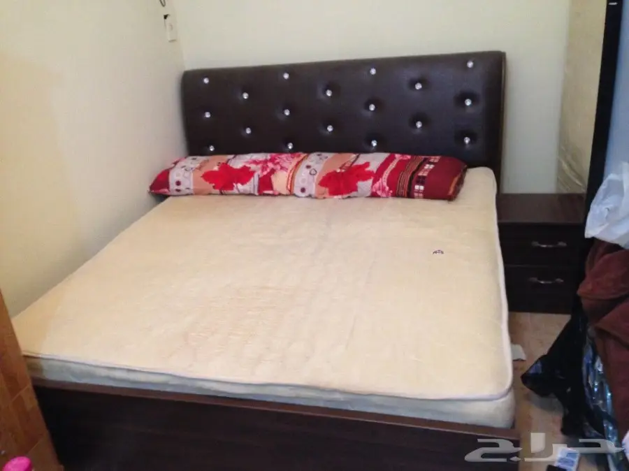 عفش انتريه سرير (image 1)