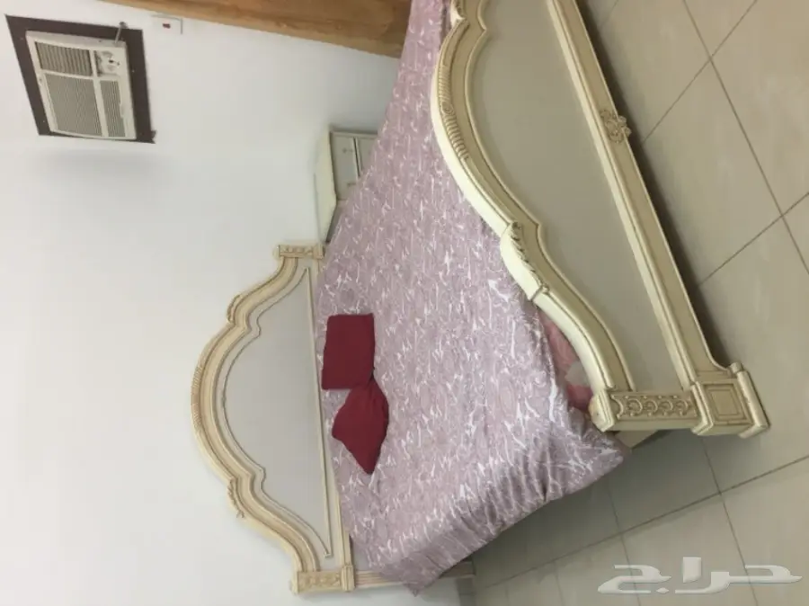 غرفة نوم للبيع