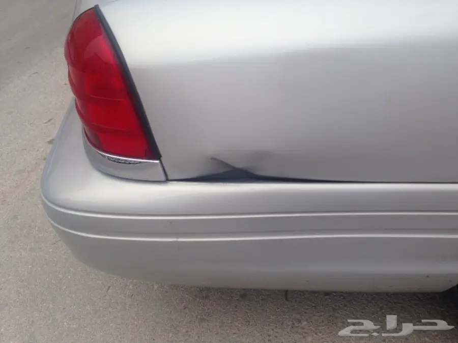 كران فكتوريا 2011 ذهبي - بحالة ممتازة (image 3)