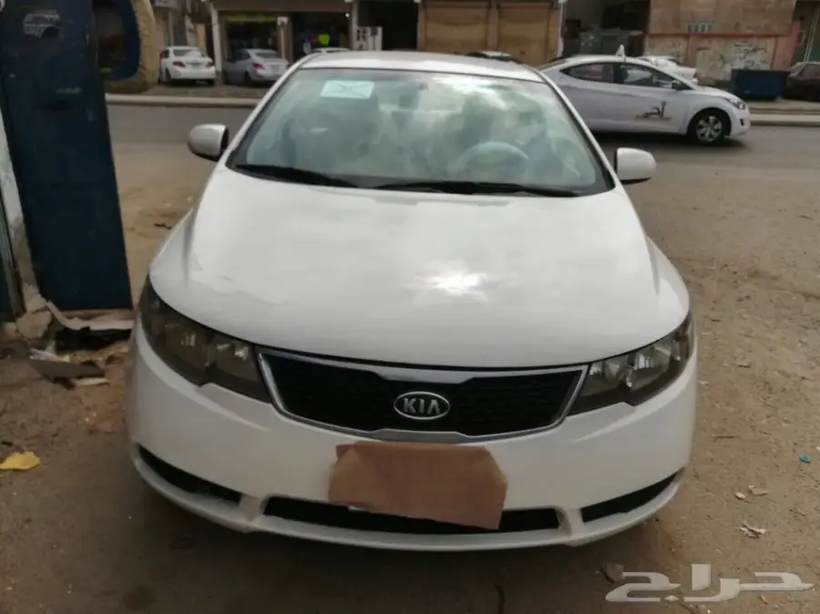 للبيع كيا سيراتو  2012  (image 8)