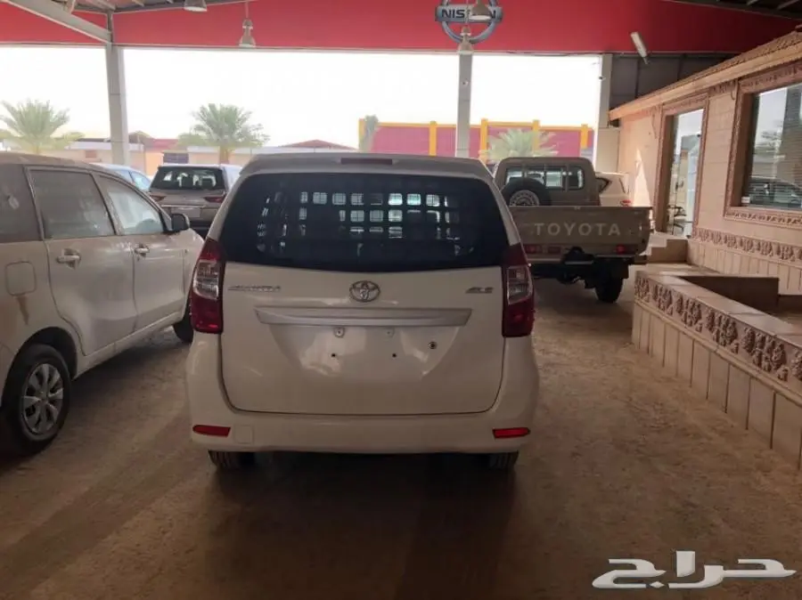 تويوتا افانزا 2016 اوتوماتيك فان (image 5)