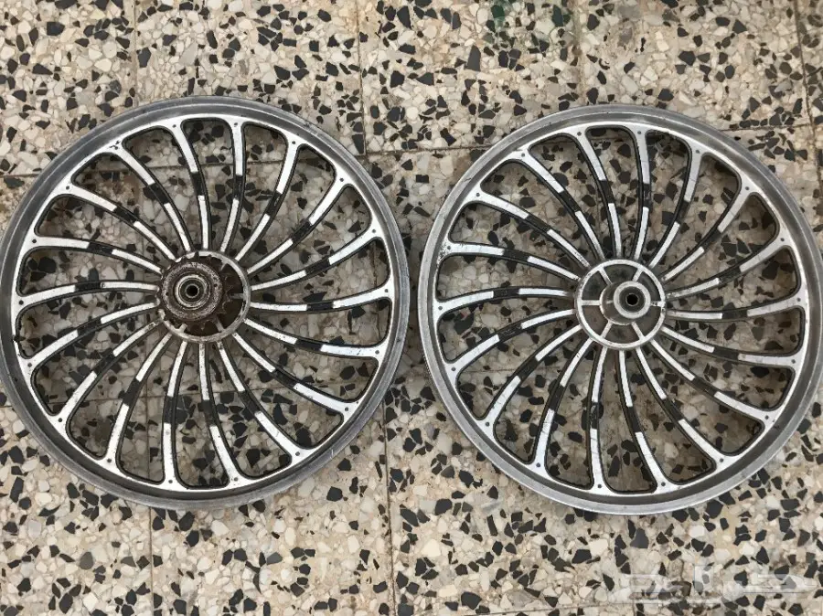 سياكل للبيع 