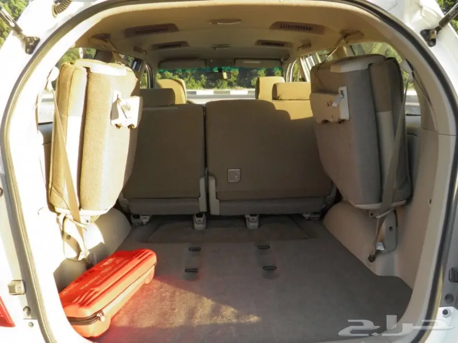 تويوتا انوفا 2015 SE (image 3)