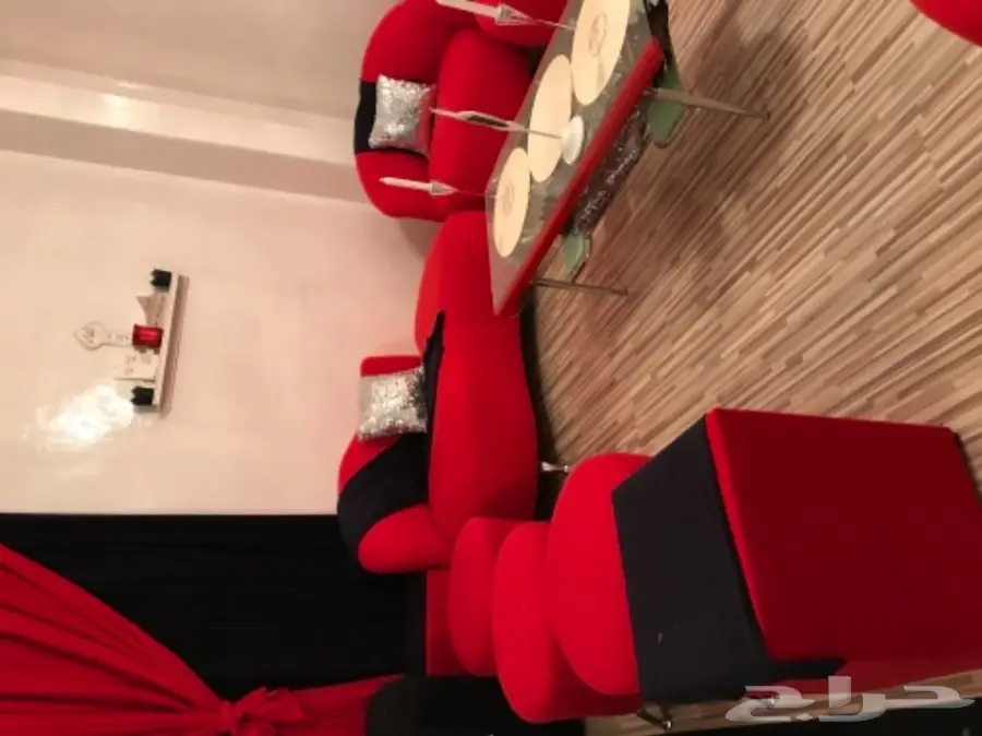 طقم كنب يتسع 14 شخص 