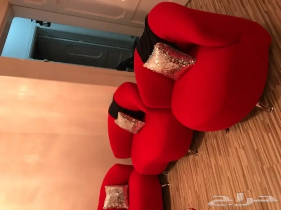 طقم كنب يتسع 14 شخص  (image 1)