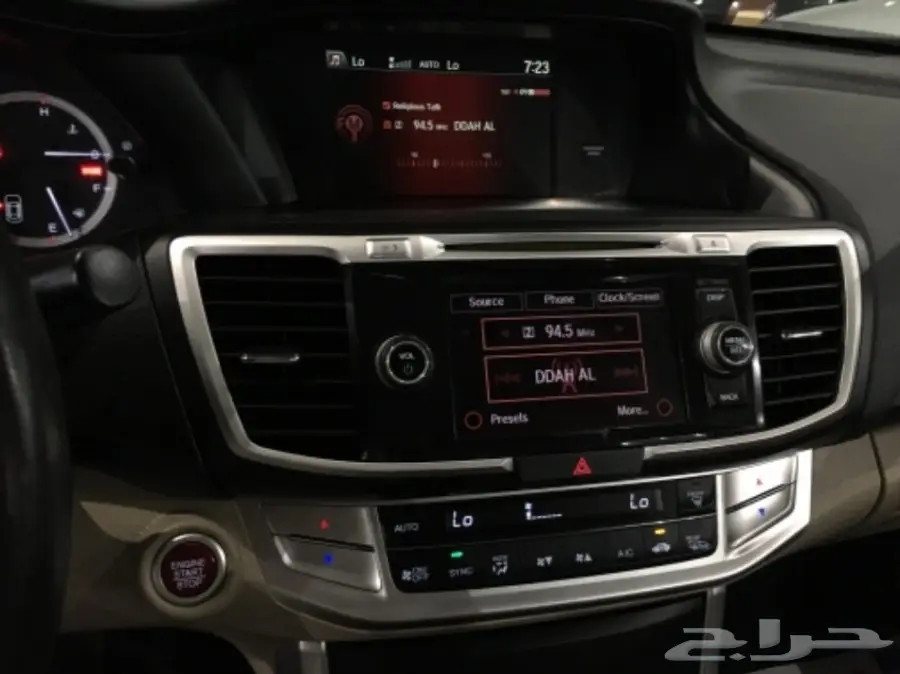 للبيع هوندا أكورد 2013 فل (image 9)