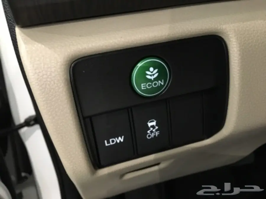 للبيع هوندا أكورد 2013 فل (image 16)