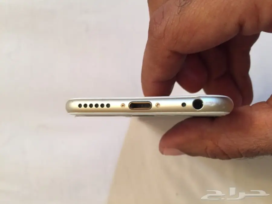 للبيع ايفون 6 ذهبي 16 قيقا (image 3)
