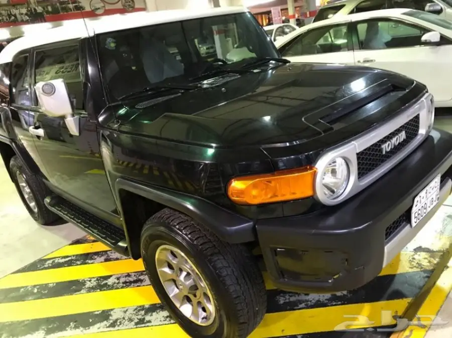 اف جي تويوتا 2012 اسود للبيع (image 1)