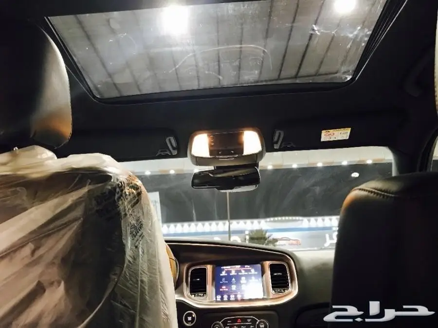 تشارجر - SXT 3 - فتحه جلد زينون - 2018 -سعودي (image 27)