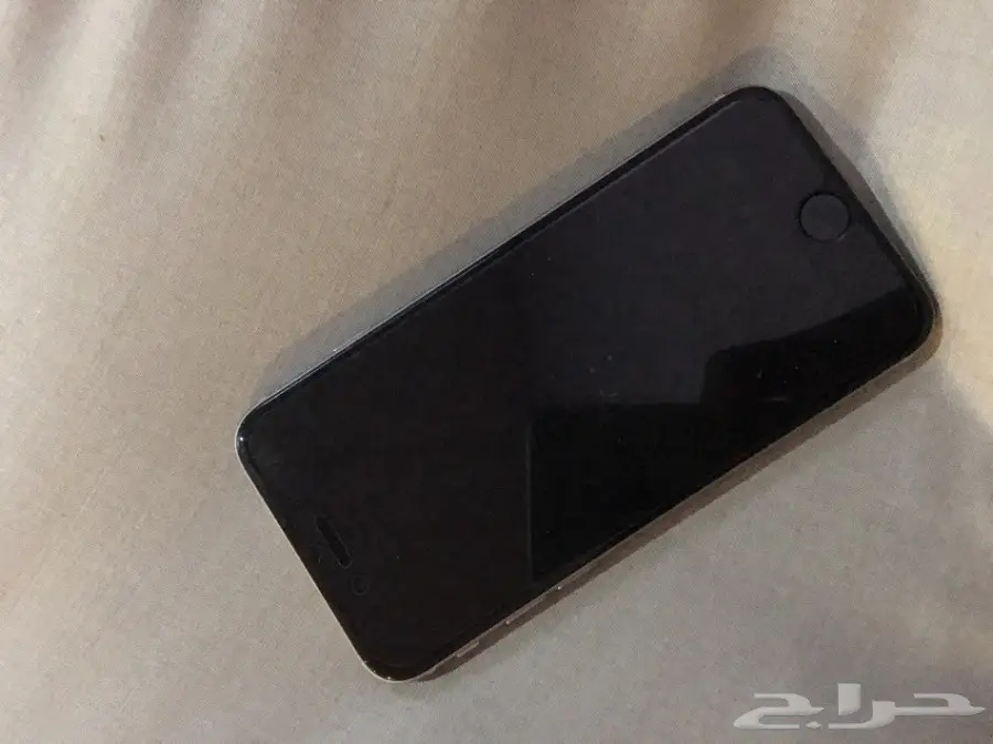 آيفون 6 32 قيقا شبه جديد