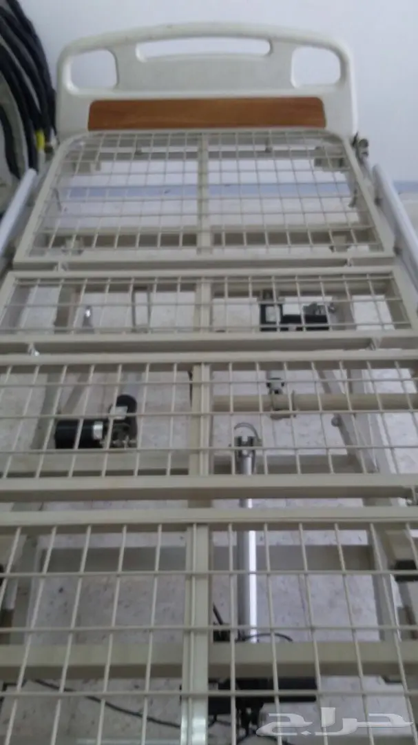 سرير طبي كهربائي (4حركات) (image 5)