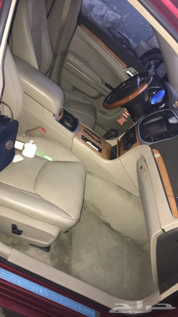 كرايسلر للبيع موديل 2012 (image 3)