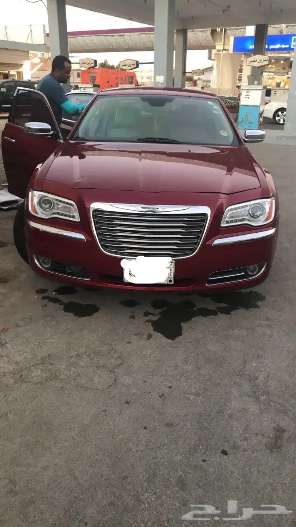 كرايسلر للبيع موديل 2012 (image 9)