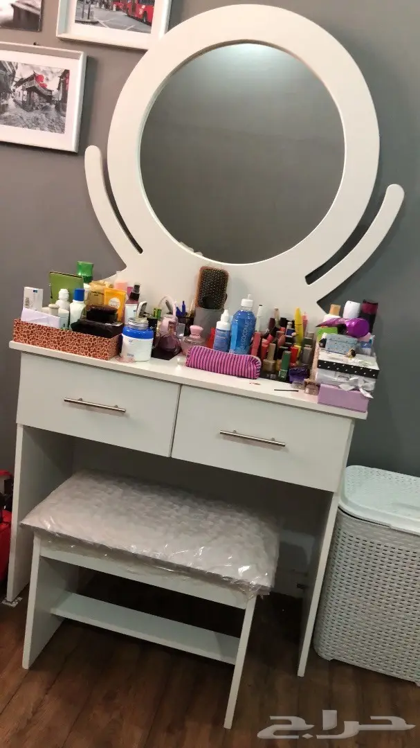 تسريحة وكراسي للبيع بأفضل سعر! (image 1)