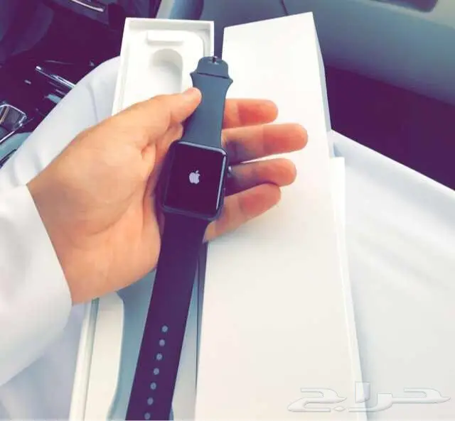 ساعة آبل للبيع