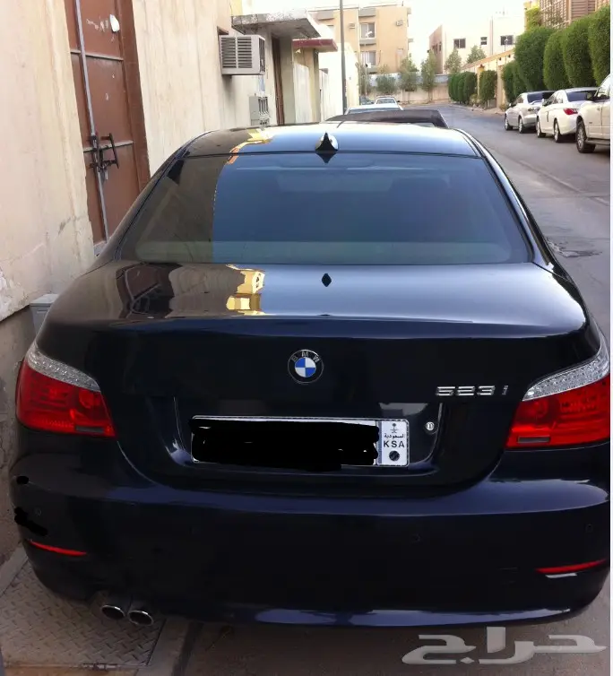 BMW 523i 2008 - فل كامل - صيانة شاملة - سعر مميز! (image 2)