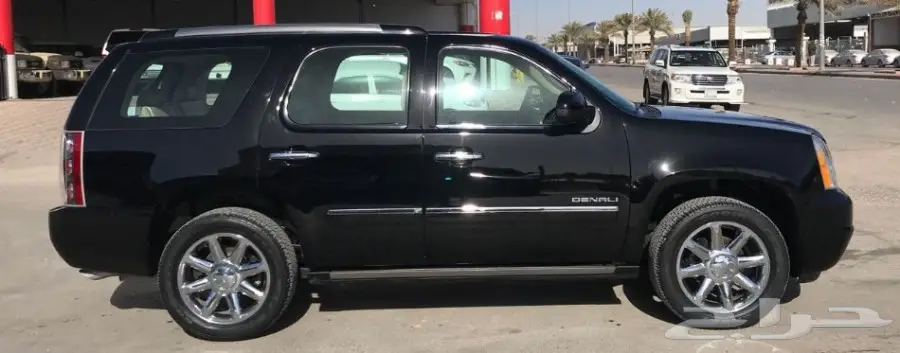 جيمس يوكن دينالي 2013 اسود (image 1)