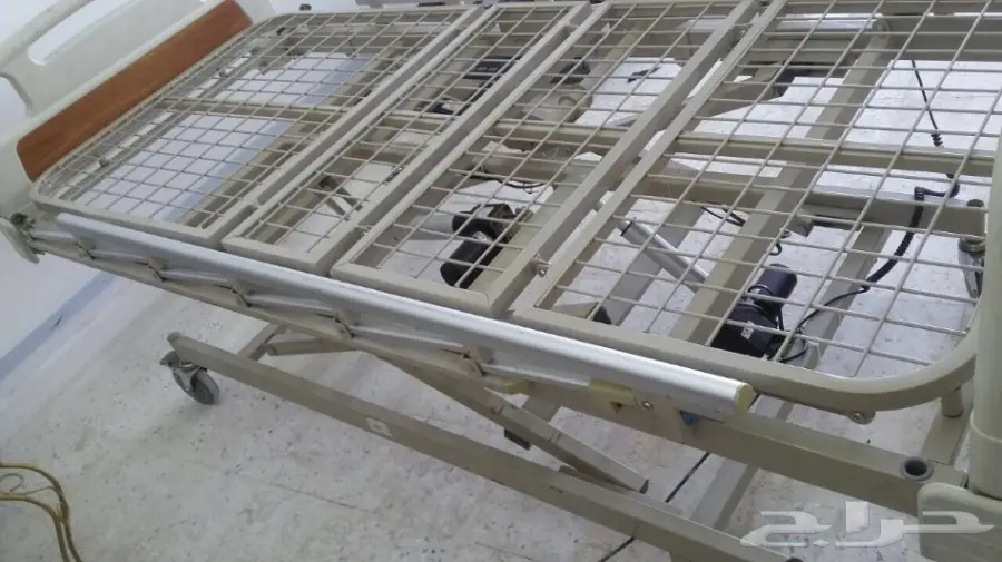 سرير طبي كهربائي (4حركات) (image 11)