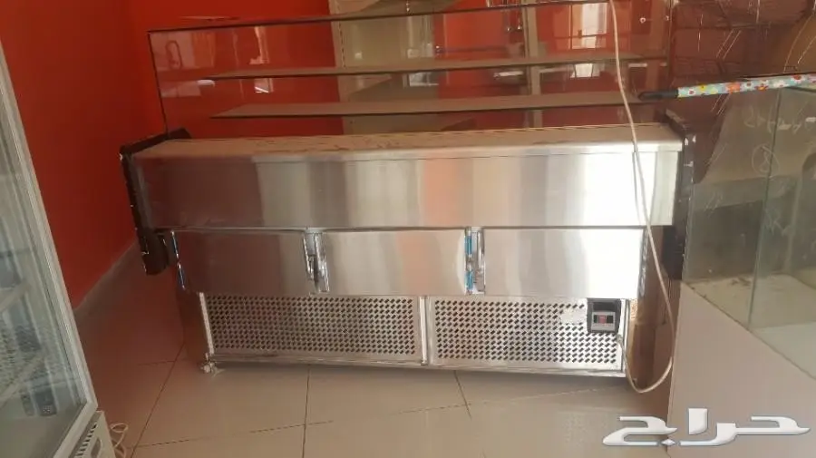للبيع ثلاجة عرض  (image 2)