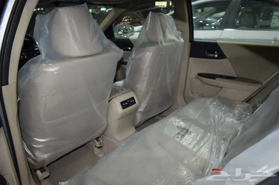 هوندا اكورد اسبيشل خليجي 2017 (image 5)