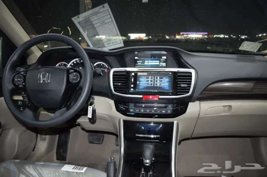 هوندا اكورد اسبيشل خليجي 2017 (image 6)