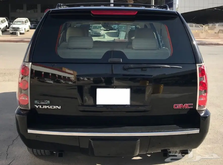 جيمس يوكن دينالي 2013 اسود (image 3)