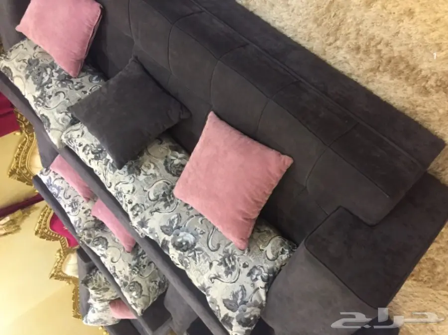 كنب للبيع - فرصة لا تعوض! (image 1)