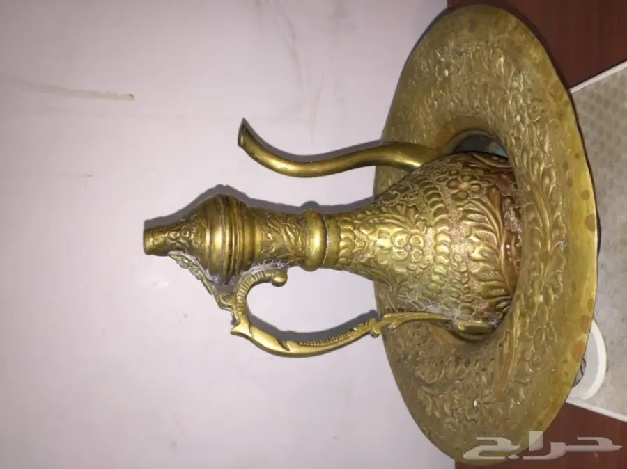 ابريق قديم نحاس صحن تراث
