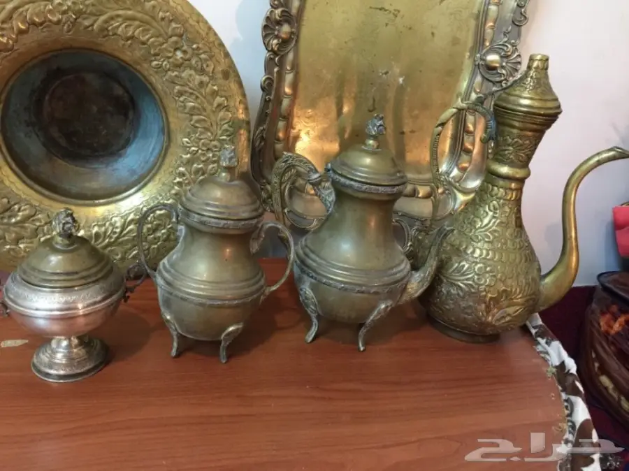 ابريق قديم نحاس صحن تراث (image 2)