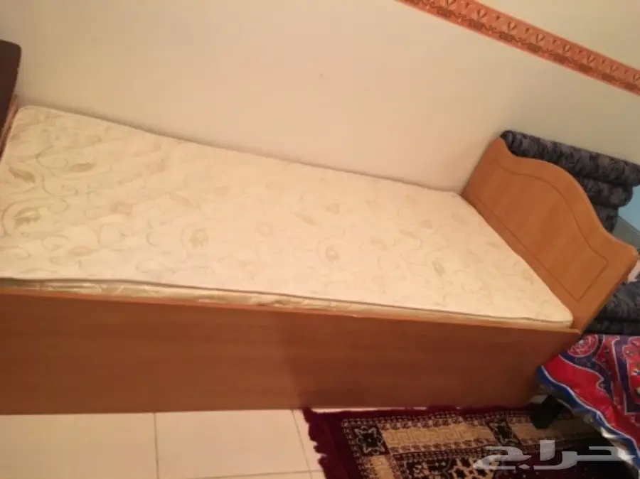 مكنبة و سراير و تليفزيون (image 2)