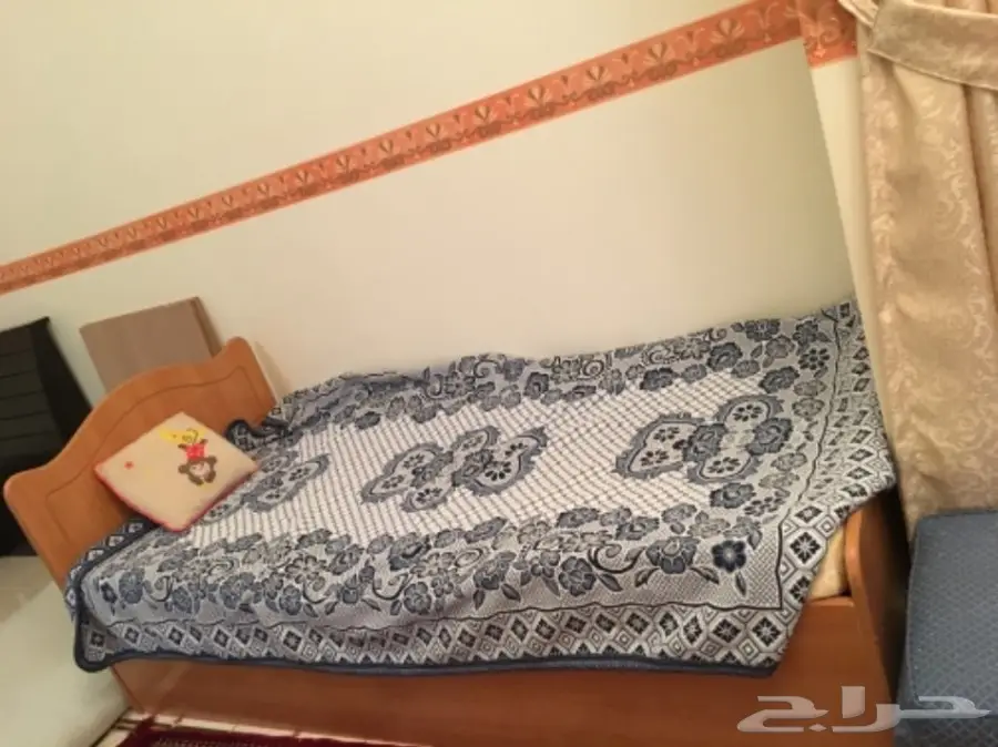 مكنبة و سراير و تليفزيون (image 3)