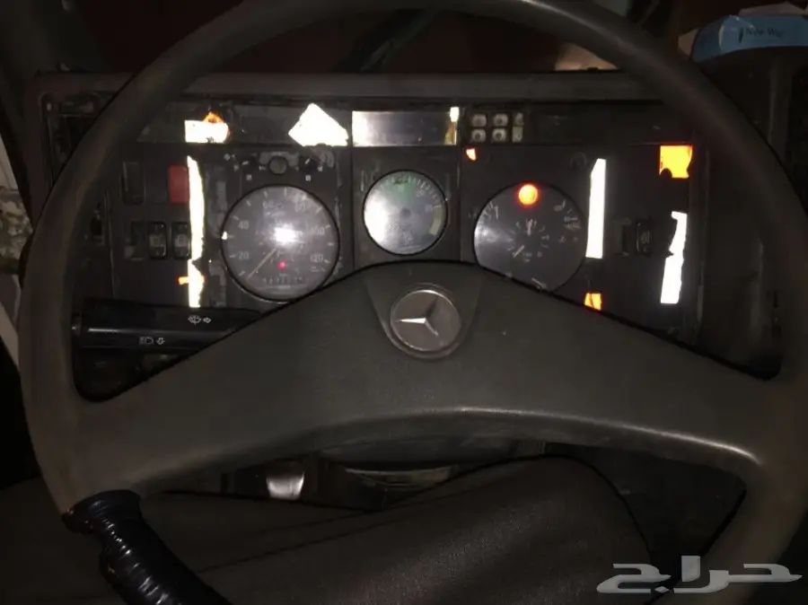 مرسيدس ال بي 1992 (image 5)