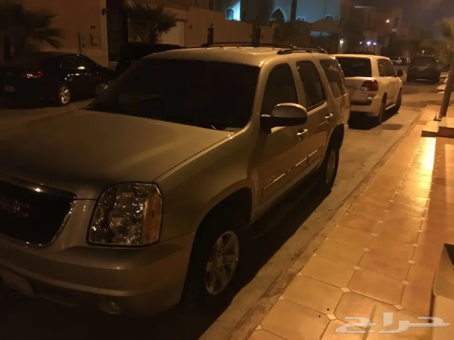 جب أم سي يوكن 2014 دبل للبيع (image 2)