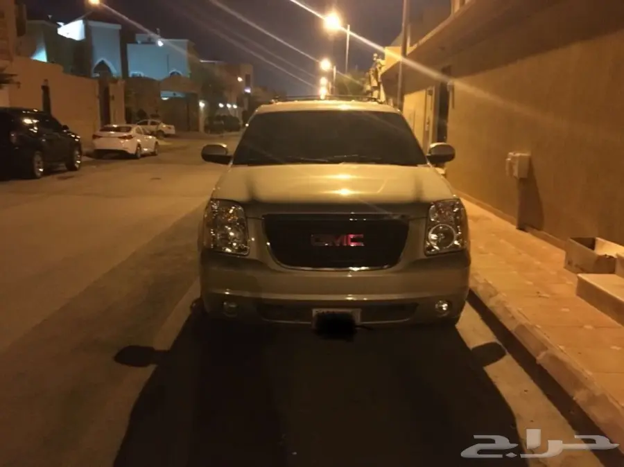 جب أم سي يوكن 2014 دبل للبيع (image 3)