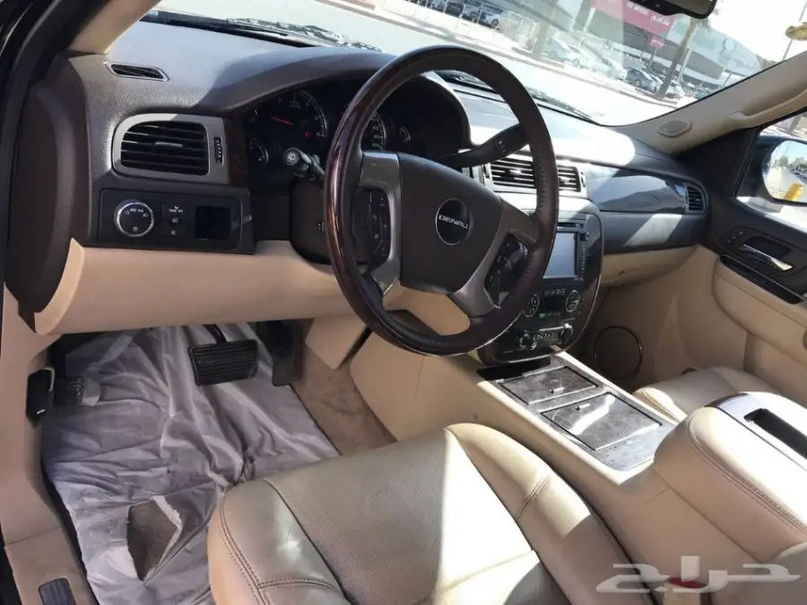 جيمس يوكن دينالي 2013 اسود (image 4)