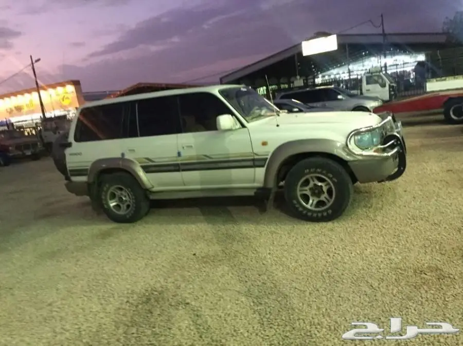 جيب vxr 1997 لمتد ابيض فل كامل للبيع (image 5)