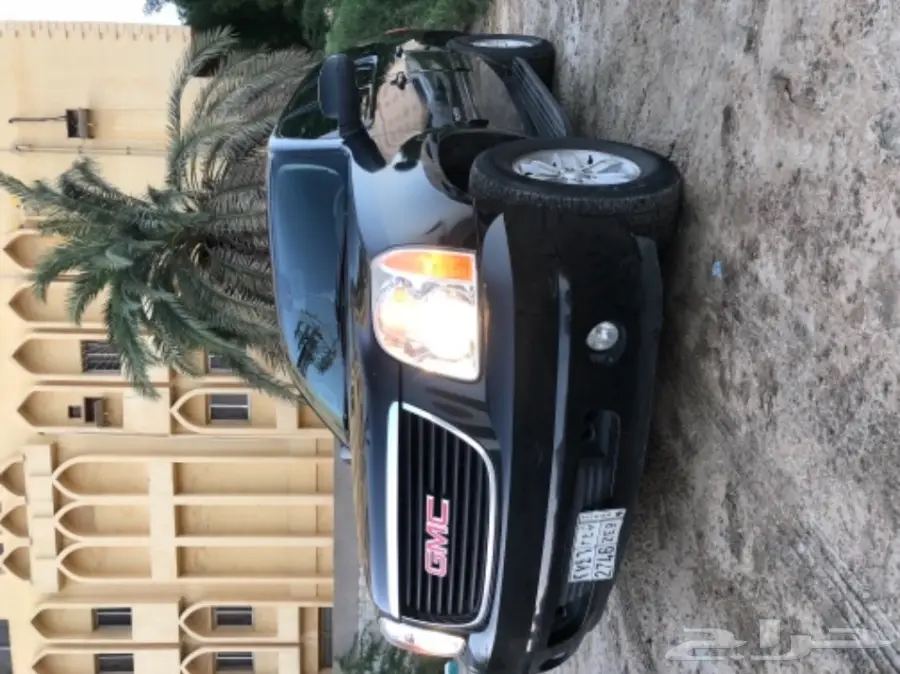 جمس يوكن 2011 اسود قصير  (image 3)