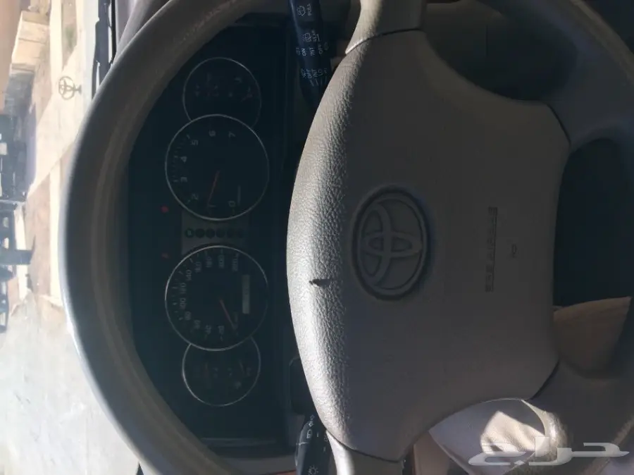 لاند كروزر GXR 2003 اللون ابيض فل كامل (image 4)