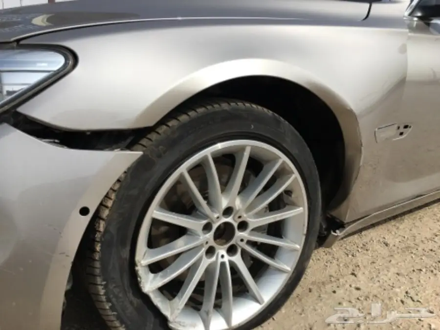 للبيع BMW 730 2014 مصدوم  (image 9)