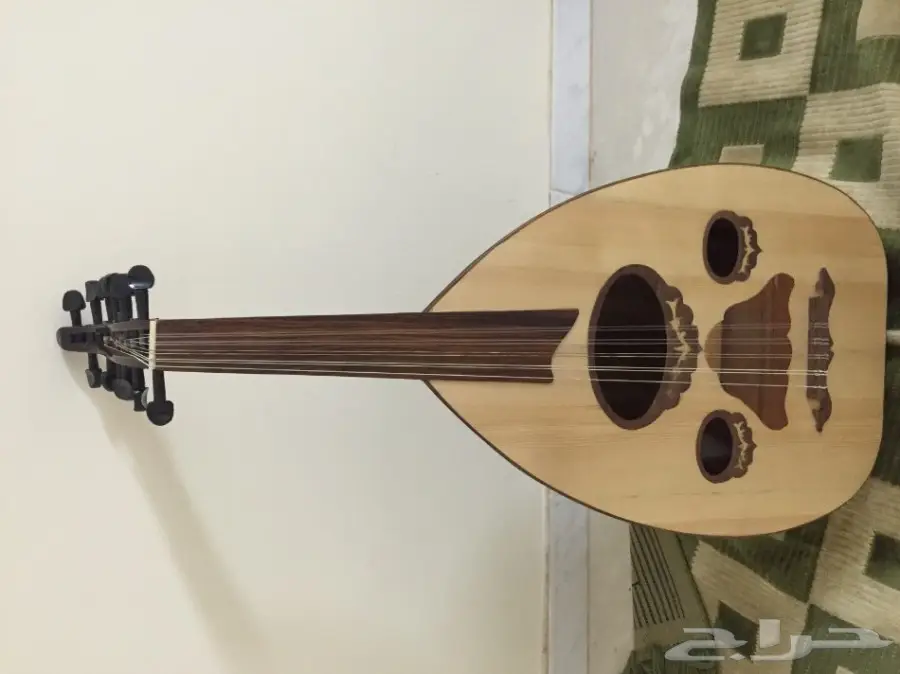 عود موسيقي جديد 
